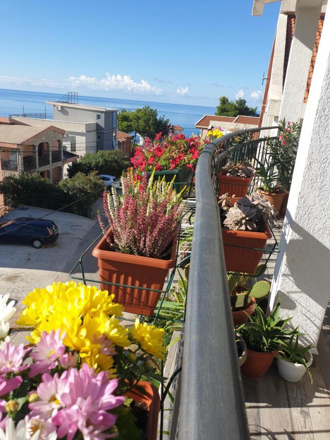 Apartmani Desancic Бар Экстерьер фото
